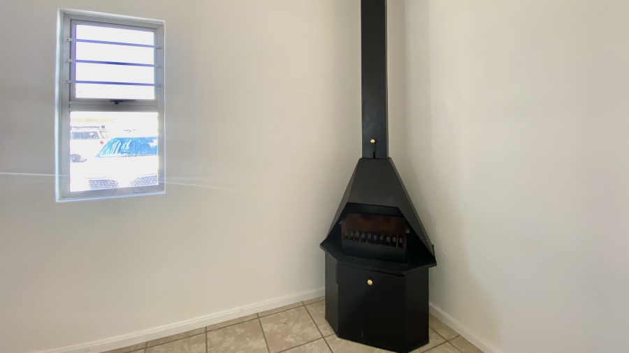 2 Bedroom Property for Sale in Velddrif Western Cape